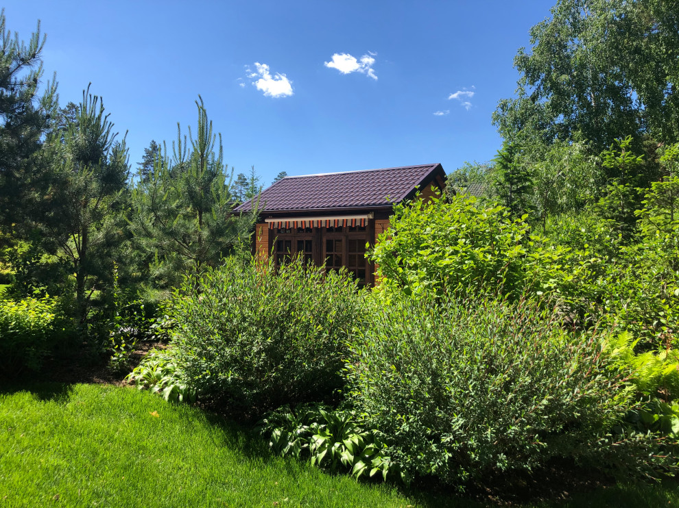 Усадьба на краю леса