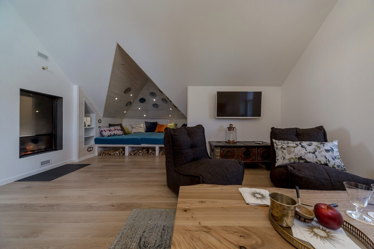 Гостиная с камином