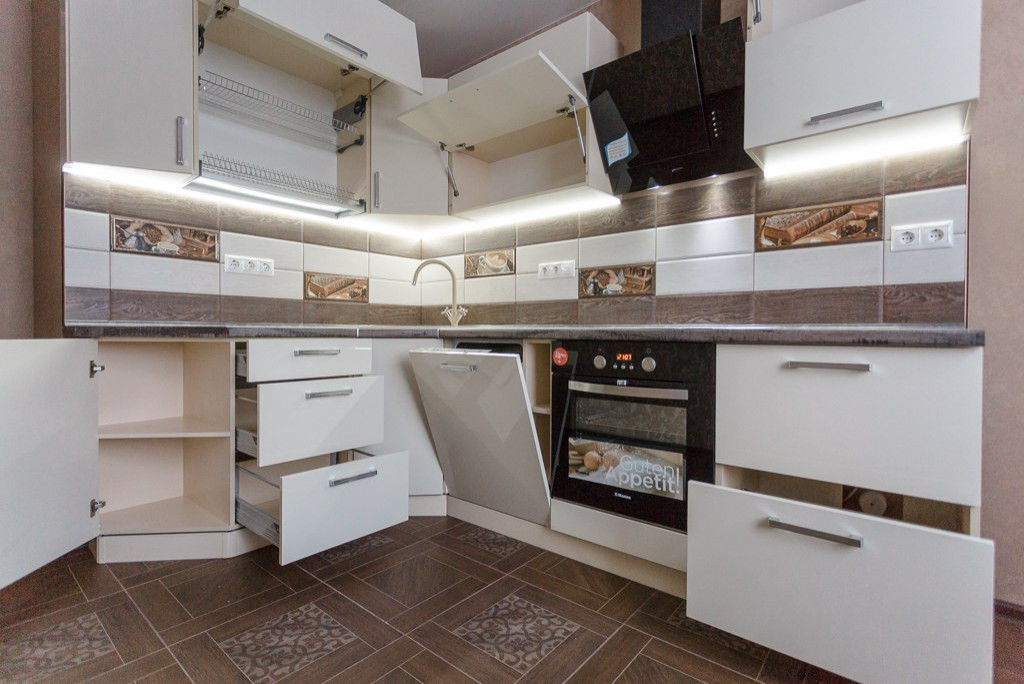 ЖК "Высота", 3-ком. 75 м2. Капитальный ремонт