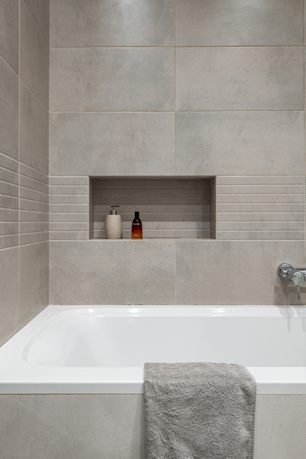 Современный интерьер в ЖК Маяк