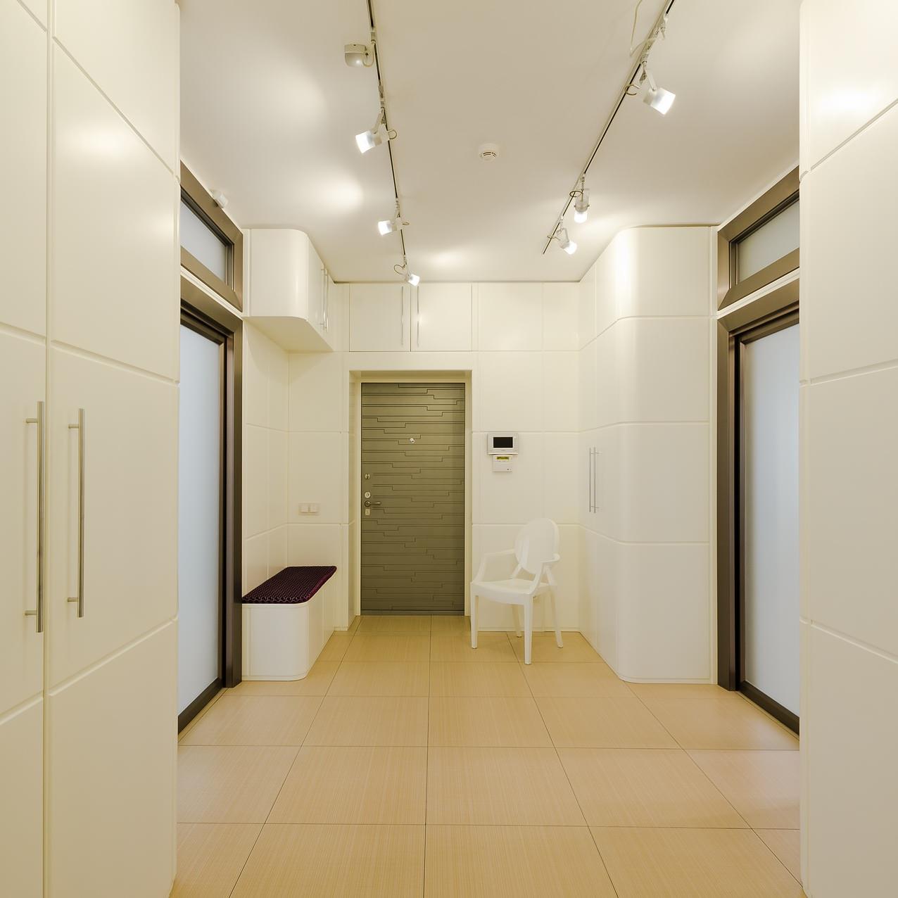 коридоры и прихожие