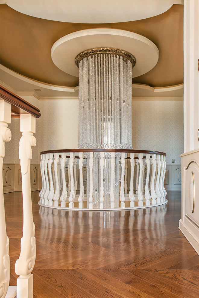 Вилла у подножия гор