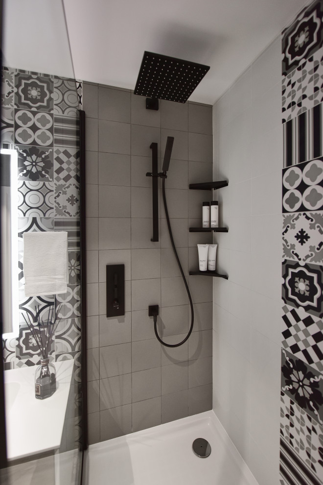 "Белоснежная история"