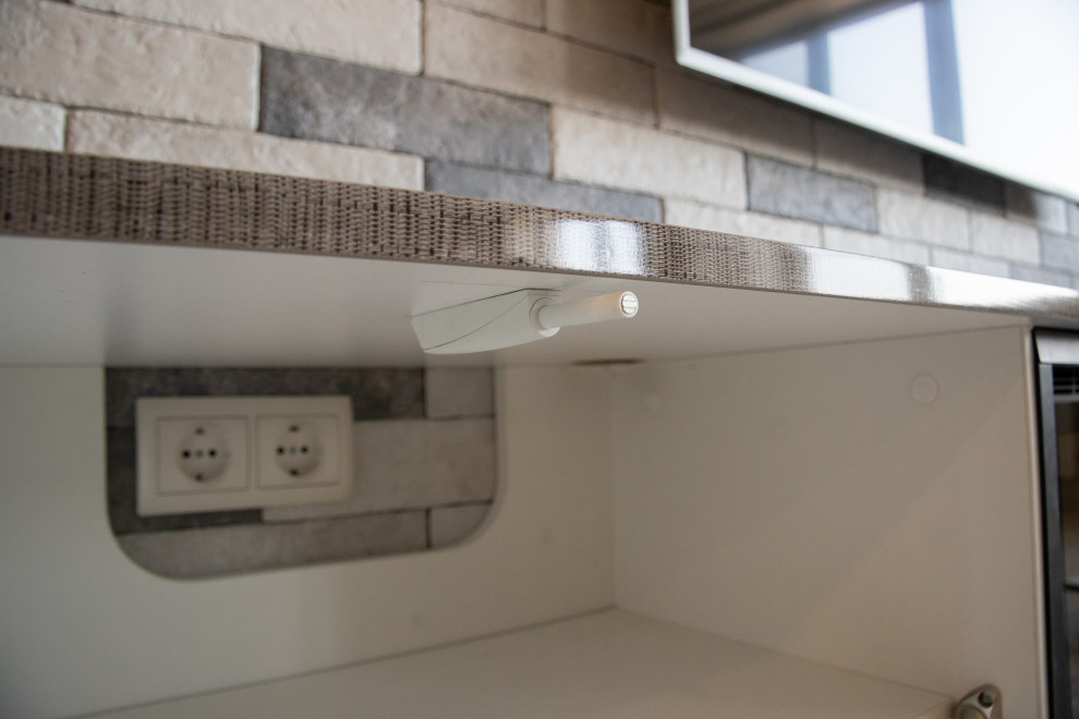 Тумба под ТВ со встроенным камином