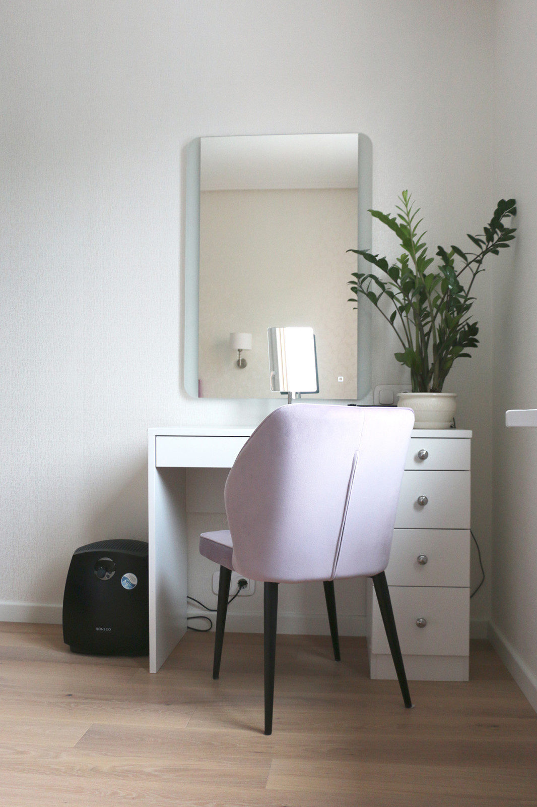 Дизайн четырехкомнатной квартиры в ЖК "Лучи".