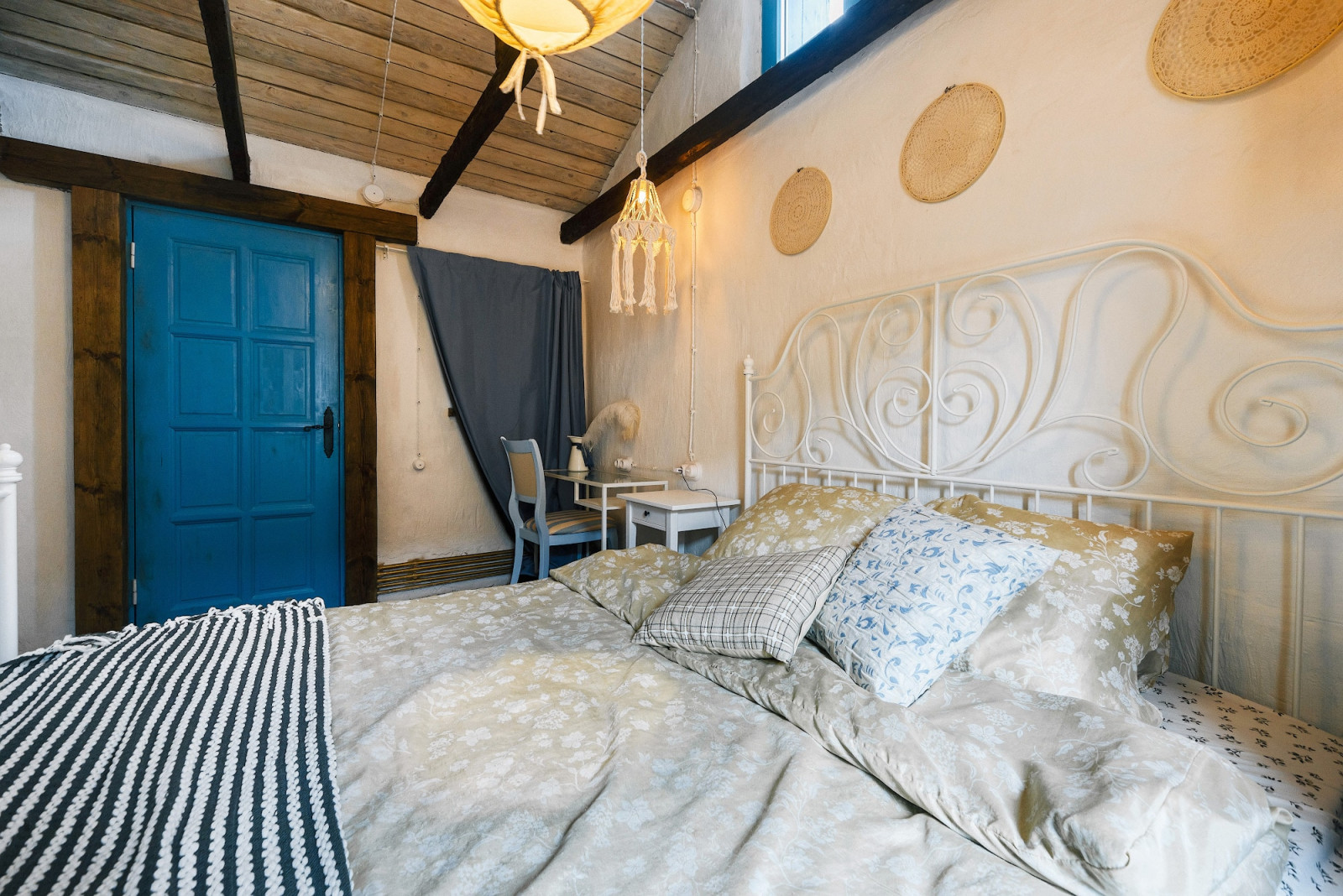 Домик у моря