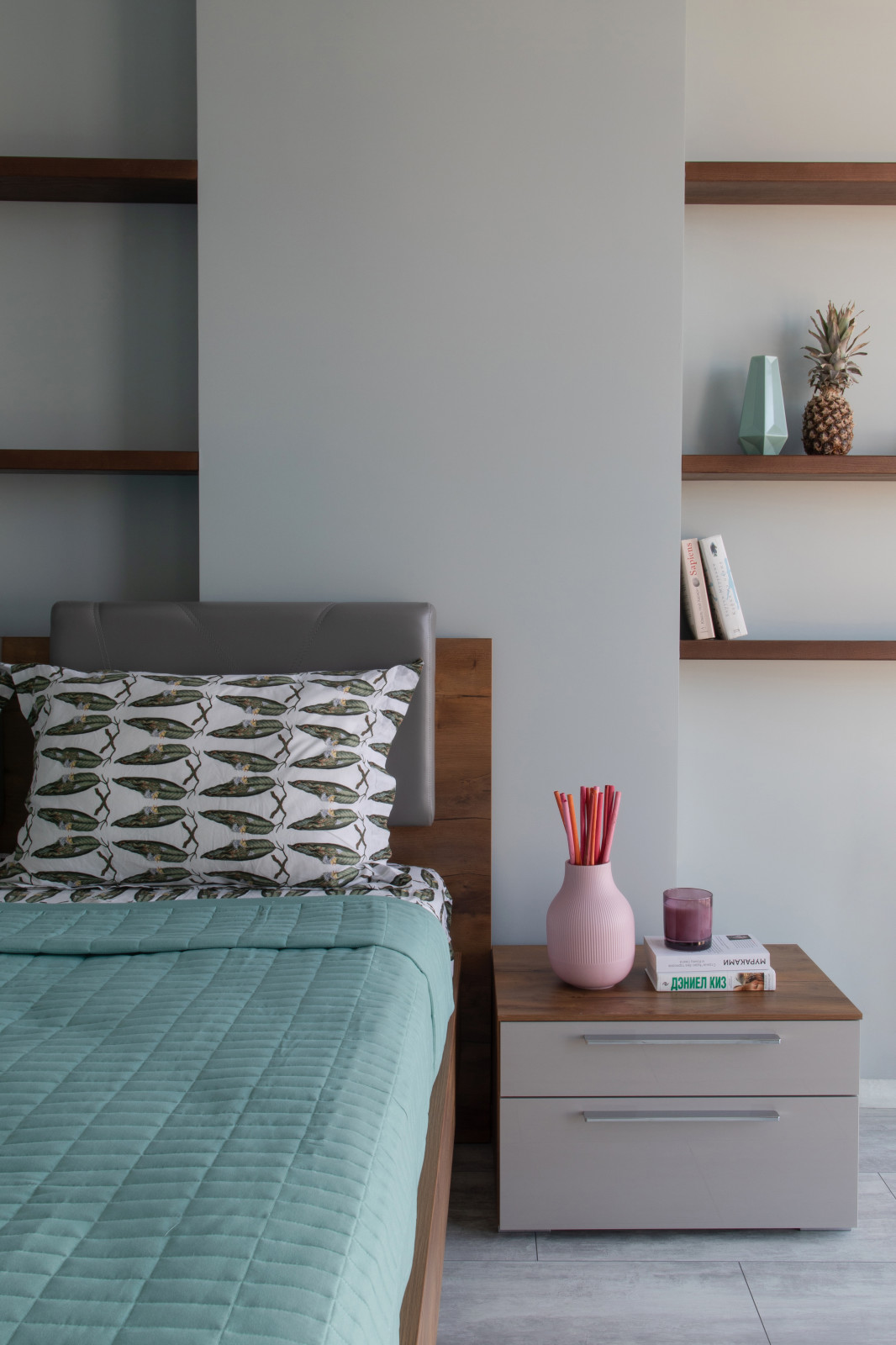 Розовое с зелёным и другие