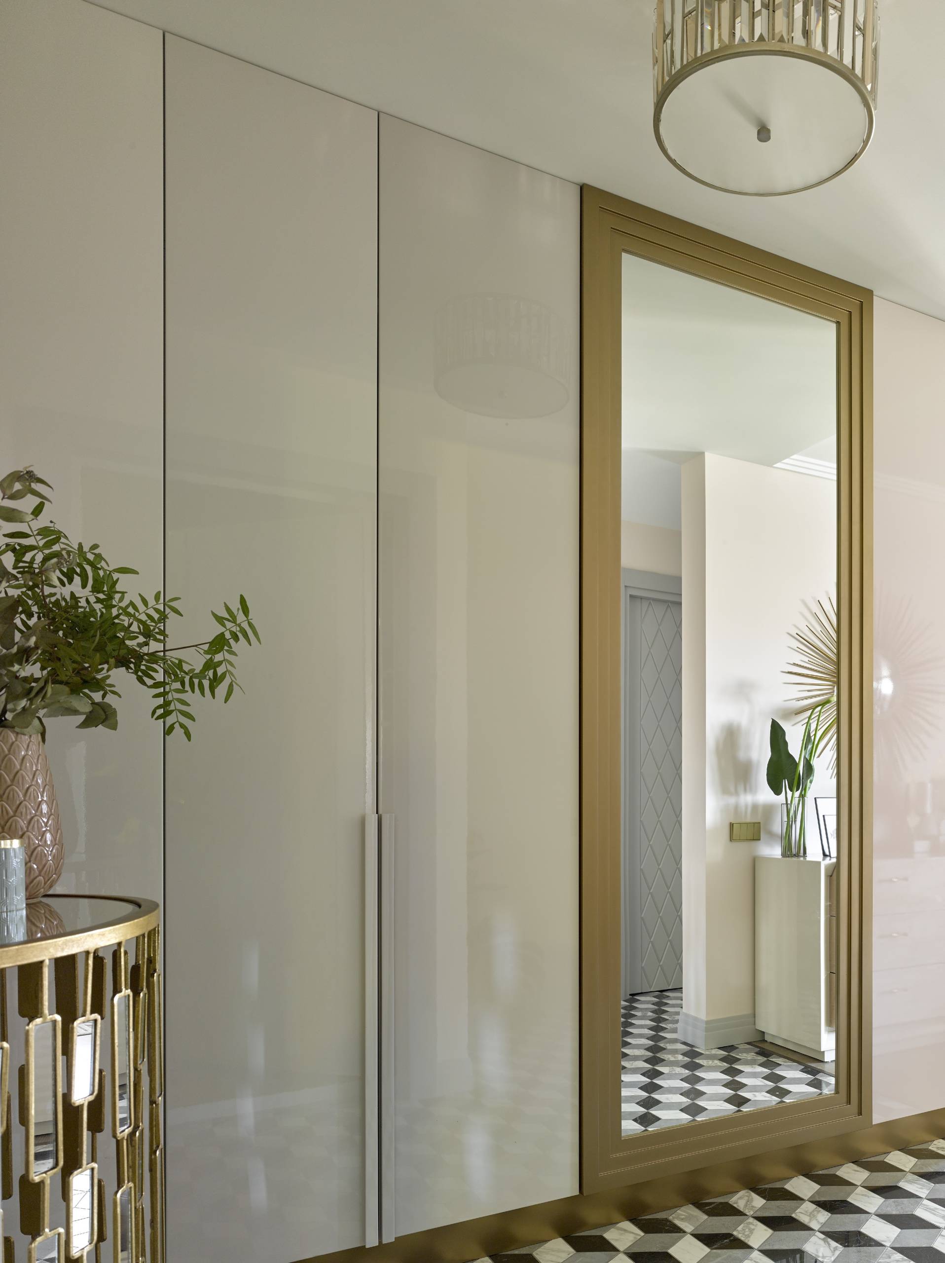 Встроенный шкаф: О чем подумать, прежде чем вызвать замерщика