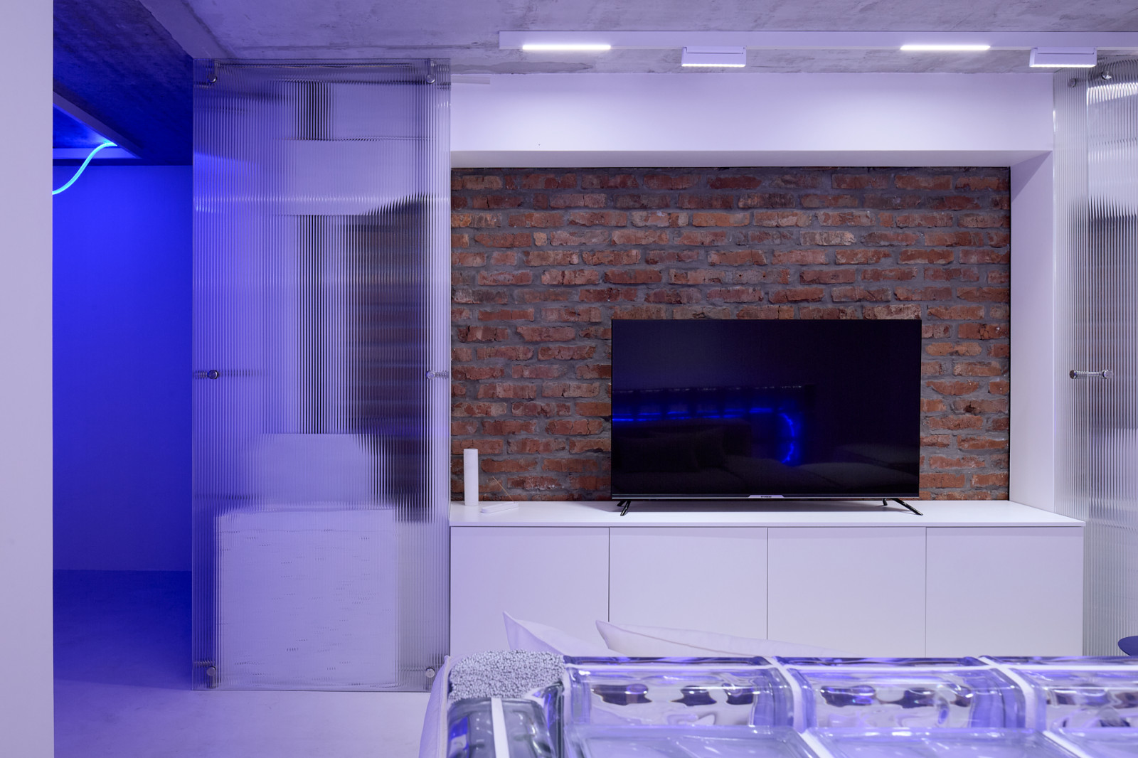 23.06.24 Алексеева Диана и Каримова Карина (Гостиная с кубиками льда)