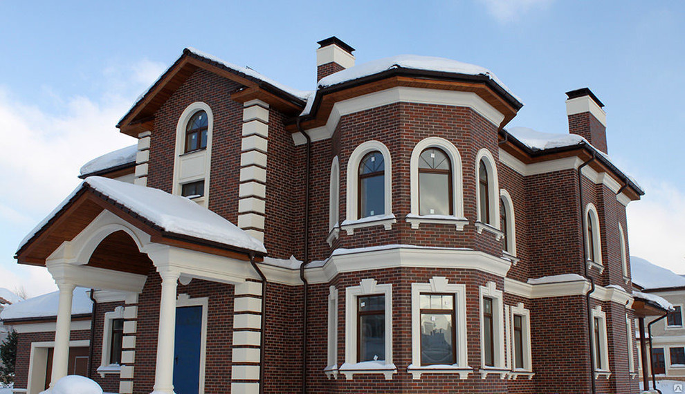 Что лучше применять для отделки фасада здания: фасадный декор из камня или пеноп