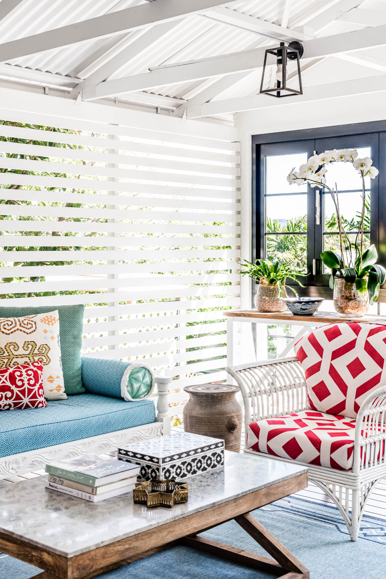 До и после: Застекленная веранда из открытой террасы