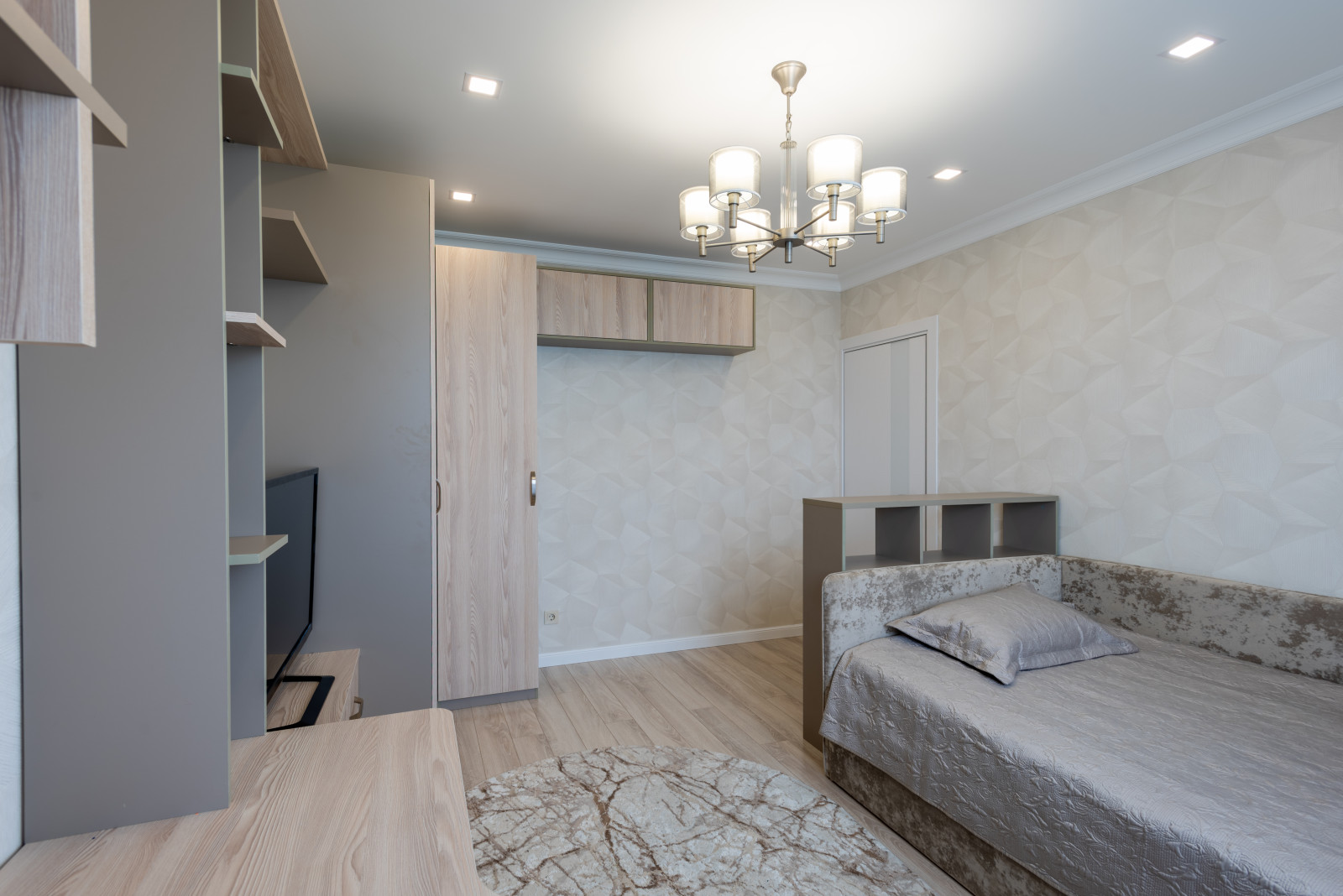 Ремонт трехкомнатной квартиры в неоклассическом стиле