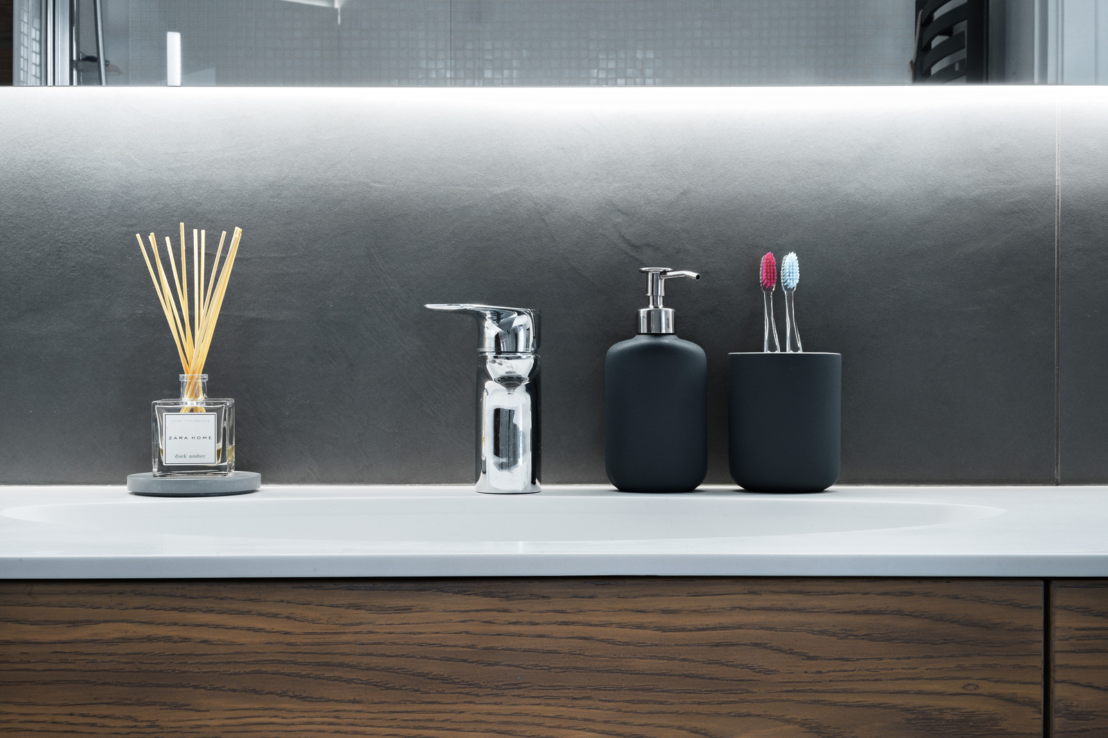 Houzz тур: Квартира, которую дизайнер красил сам