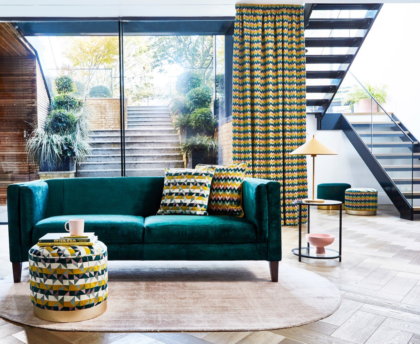 Обложка проекта: Наша подборка текстиля с геометрией