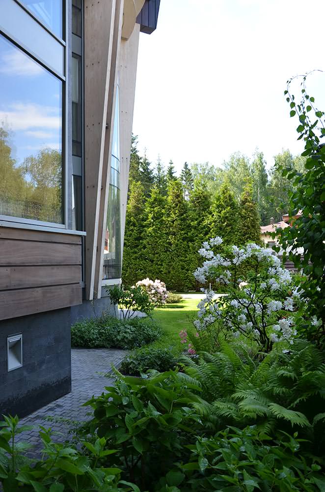 Сад с японским характером в КП Ландшафт