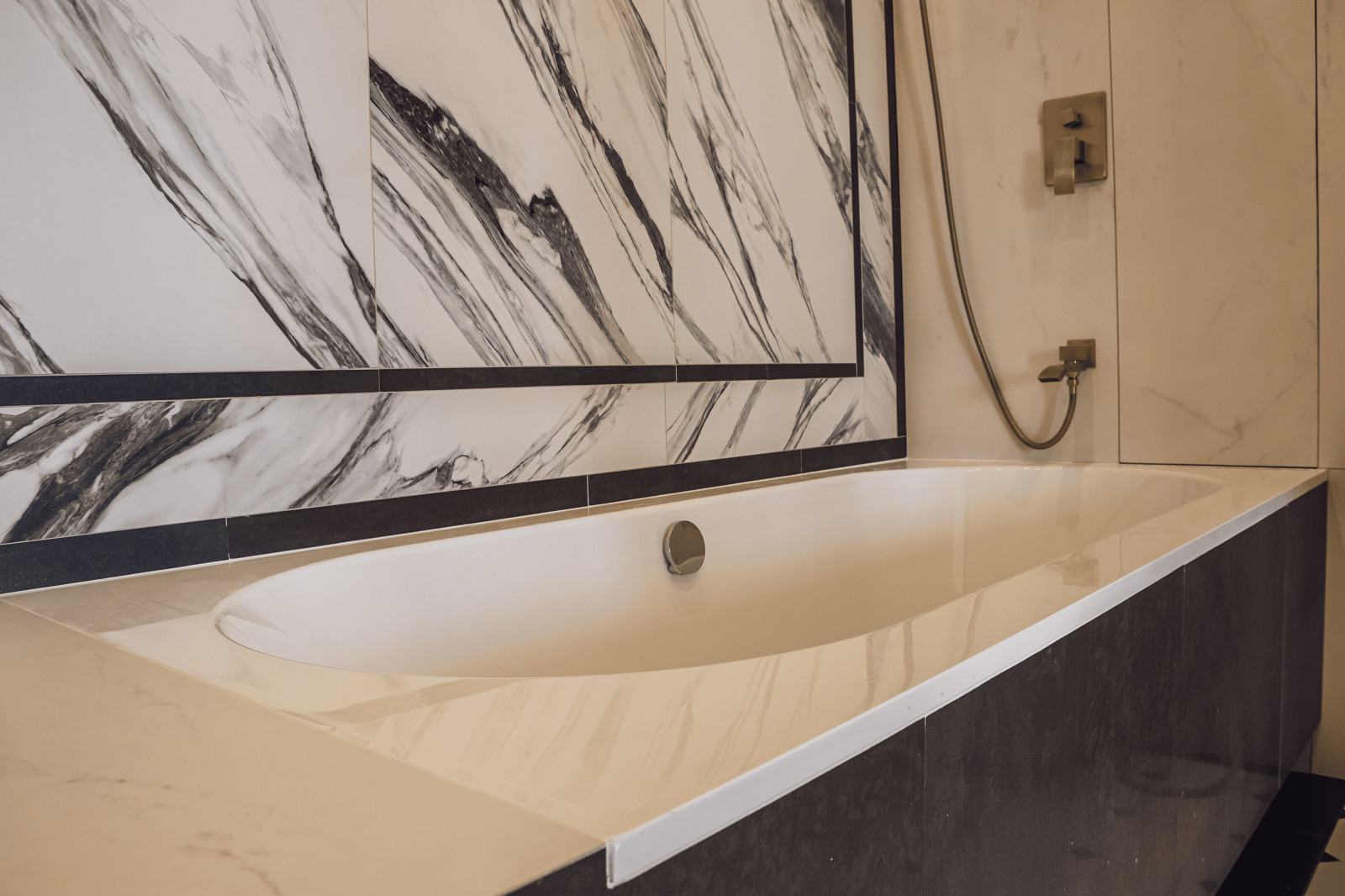 Резиденция Архитекторов - плиточные, сантехнические работы