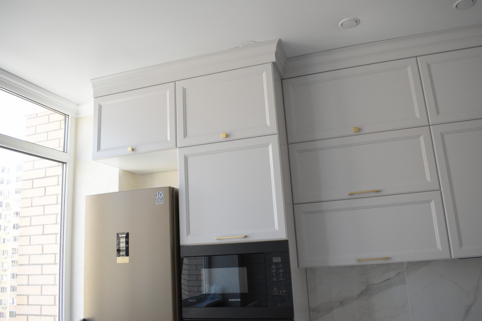 Андора МДФ под потолок с акриловой столешницей