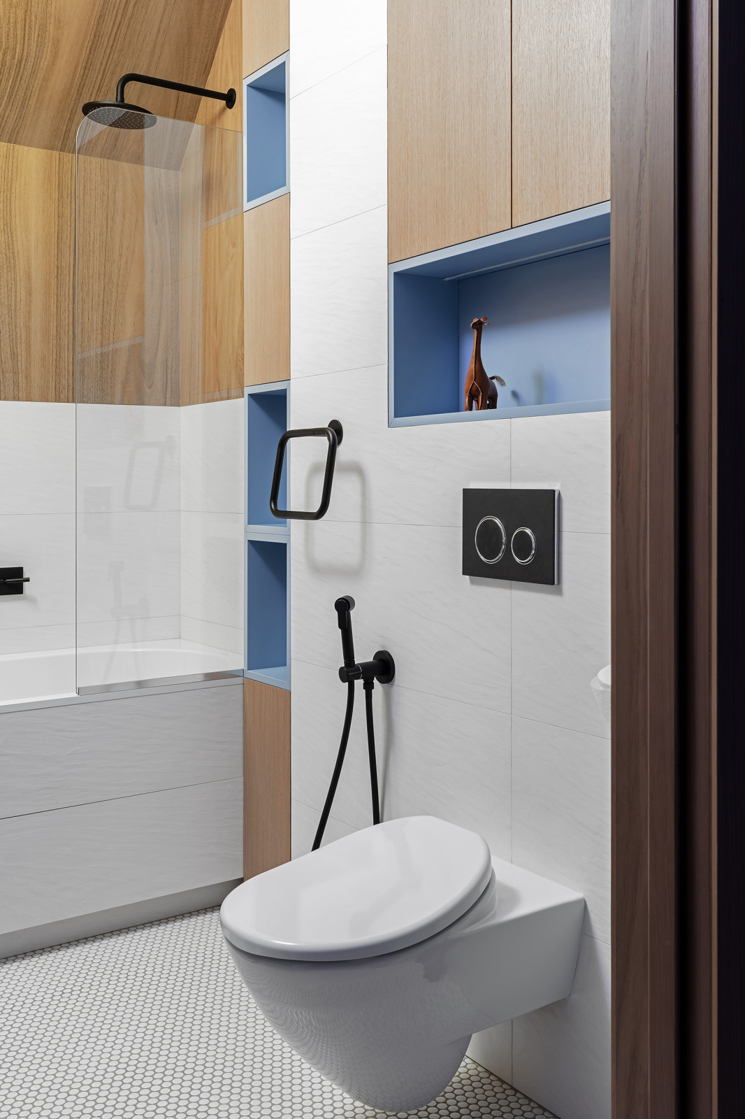 Дом с потайной лестницей