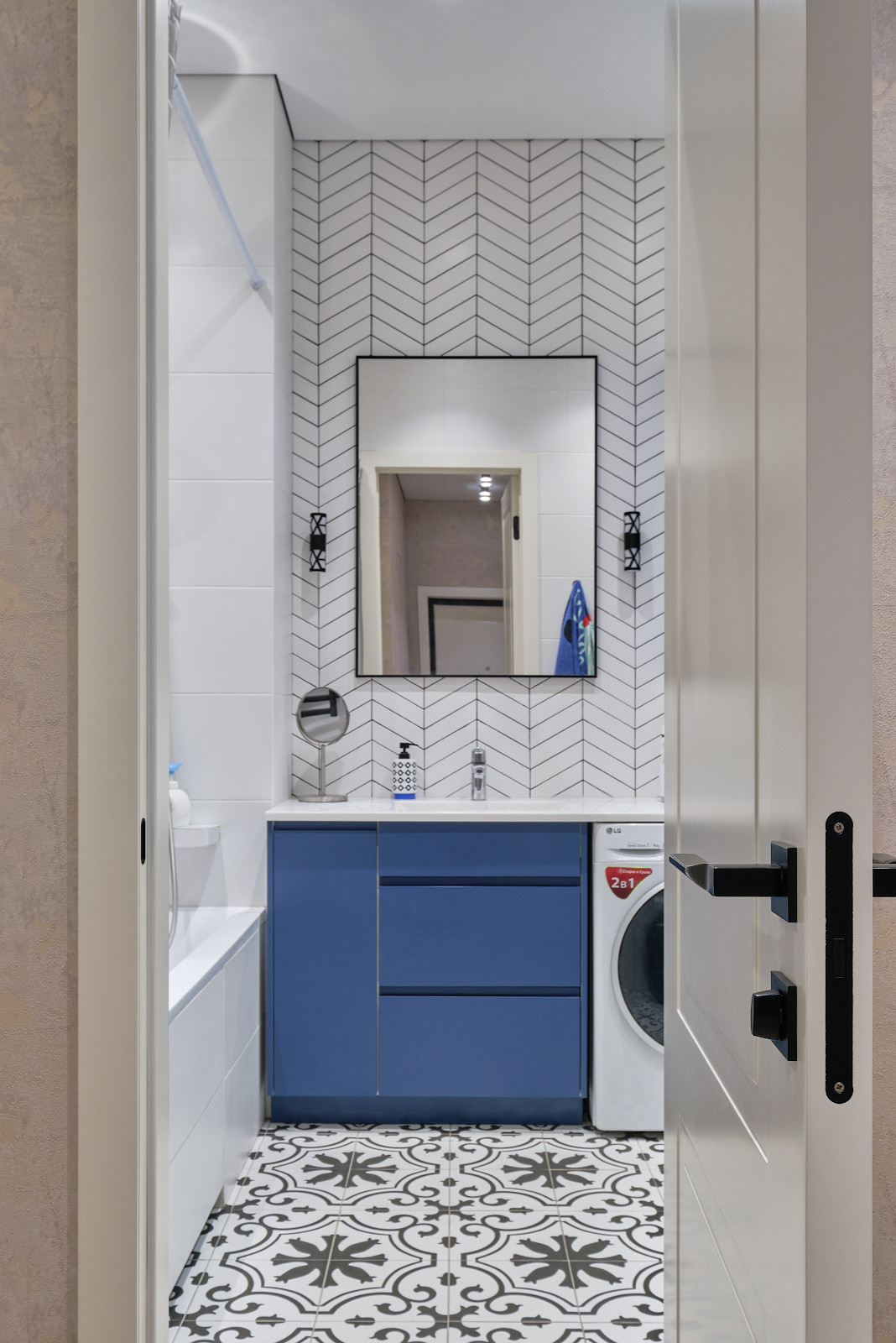 Романи Кантри в современном интерьер