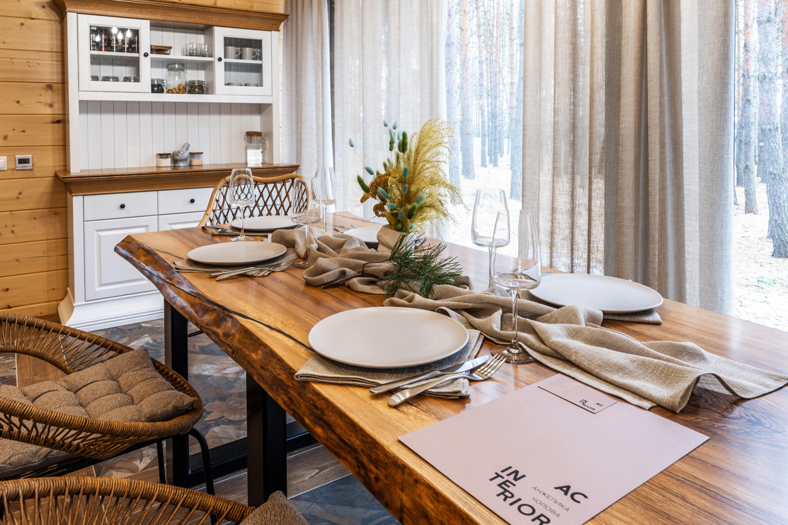 Загородная беседка для отдыха