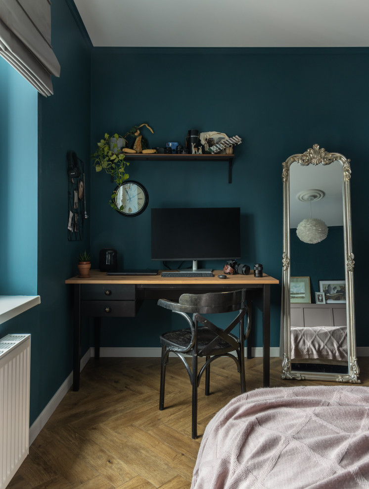 Спальня родителей. Рабочее место