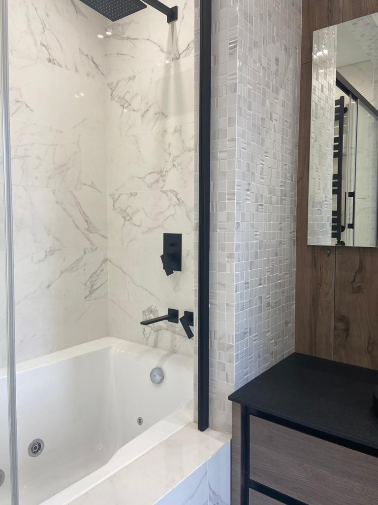 Дом молодого мужчины