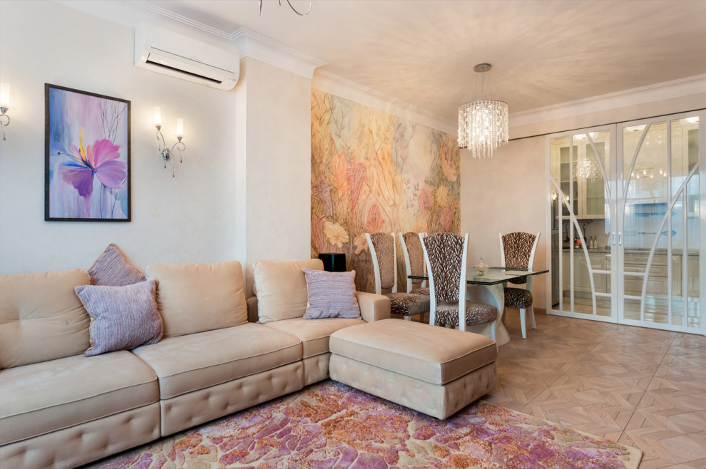 Рельефная роспись стен в гостиной