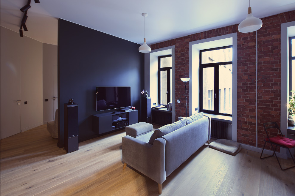 Oscar`s - Манежный