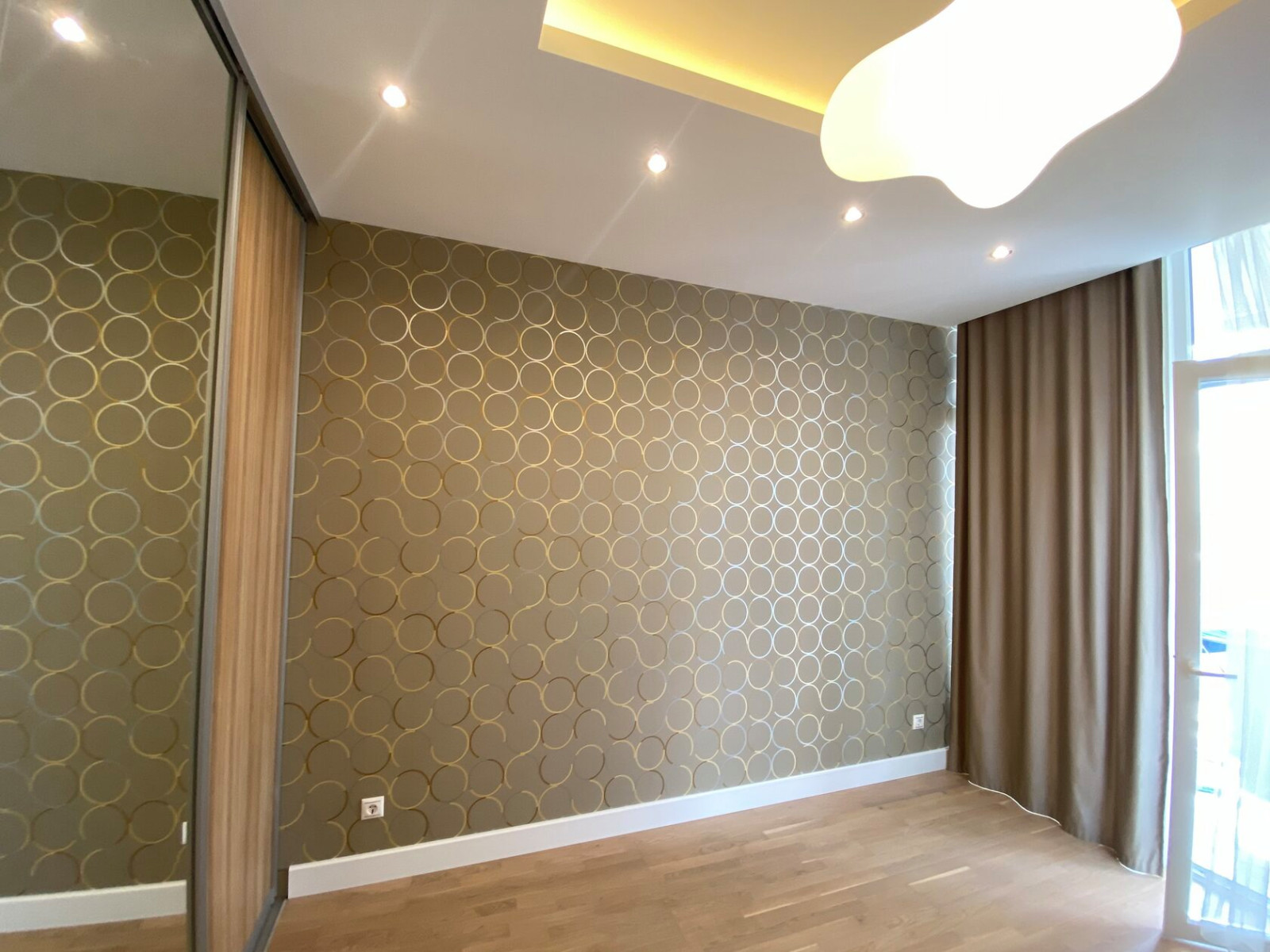 ЖК Триколор