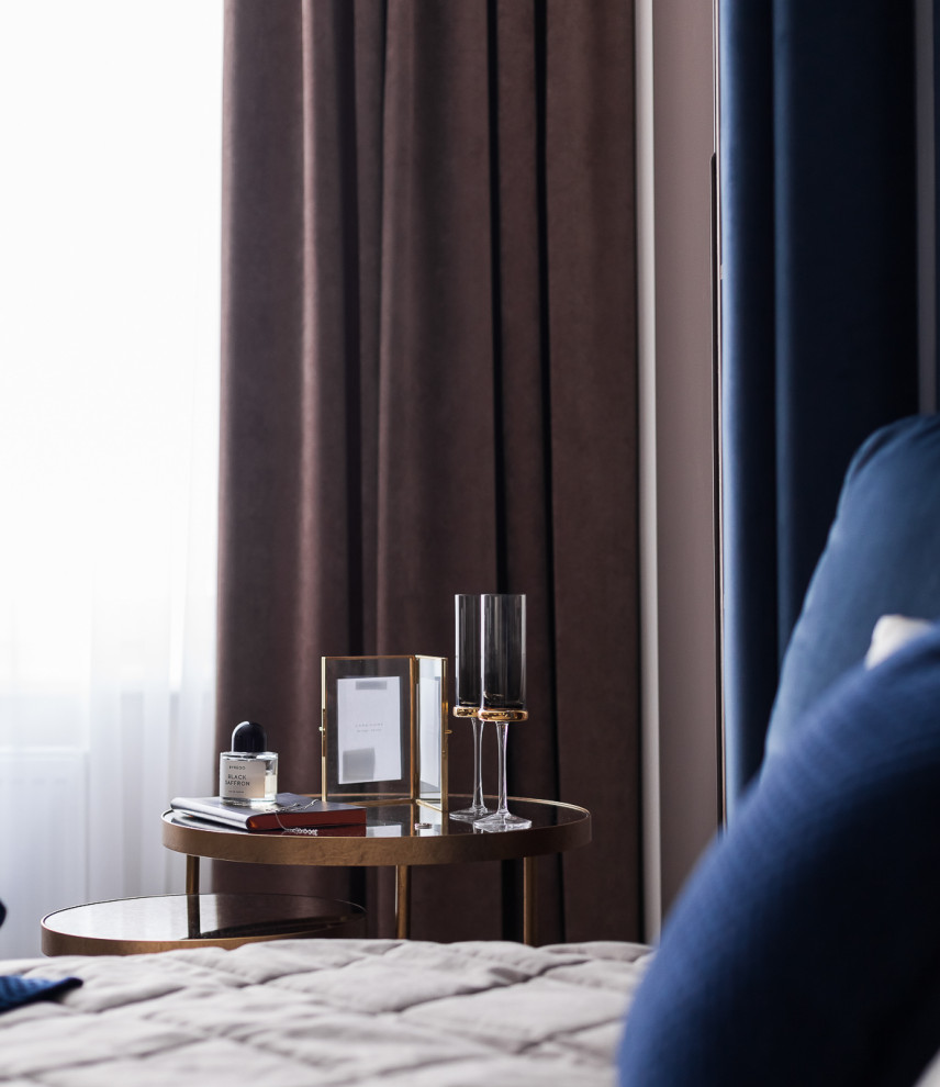 Компактная трехкомнатная квартира с круглой кроватью