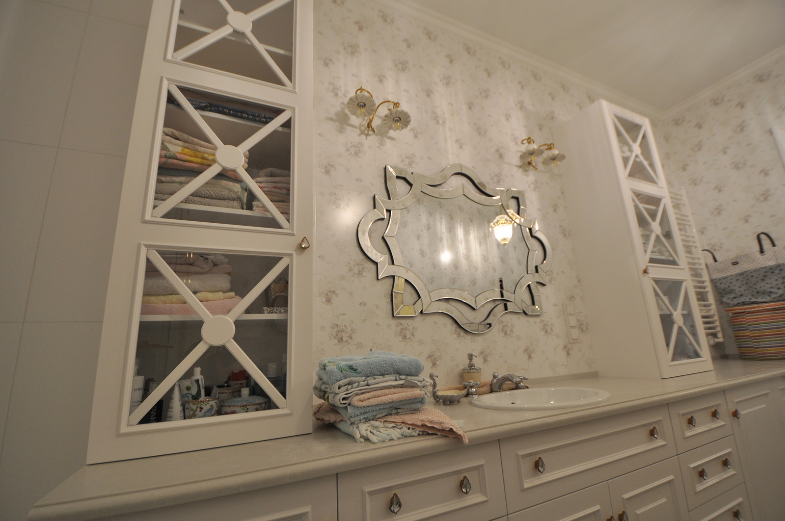 ИНТЕРЬЕР КВАРТИРЫ В НОВОГОРСКЕ