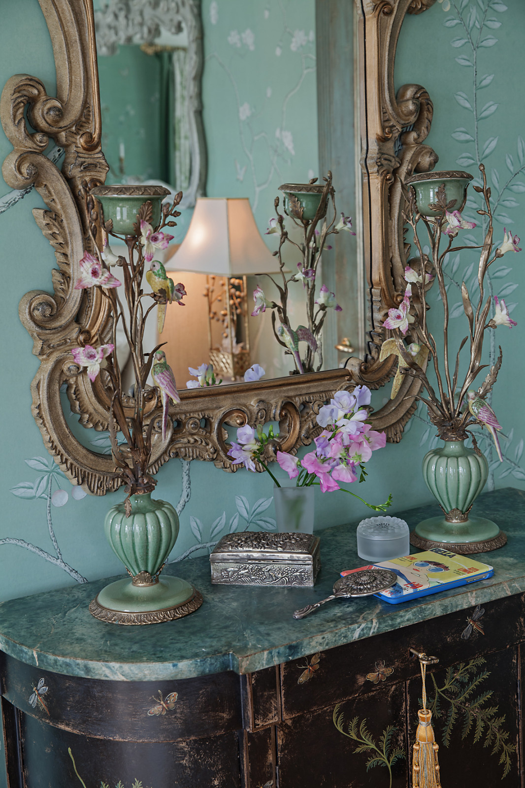 Обложка альбома: Классический стиль, Валентина Савескул