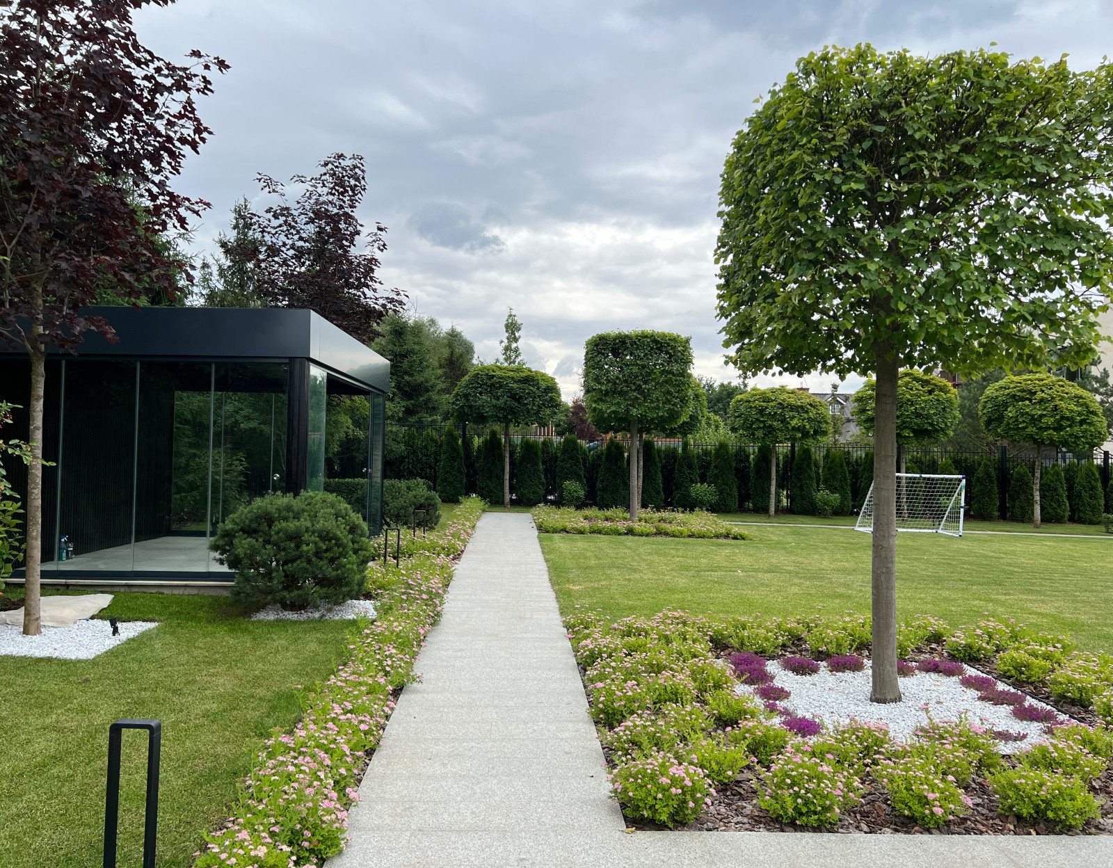 Сад в квадрате