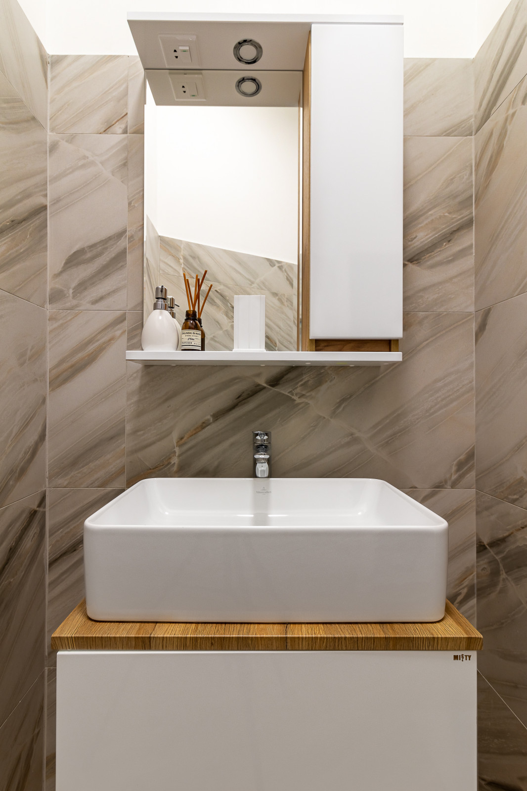 Съемка квартиры в историческом центре Санкт-Петербурга для сдачи в аренду.