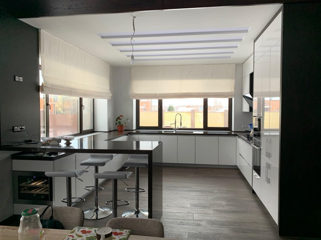 Кухня в современном стиле, пос. Большие Кабаны