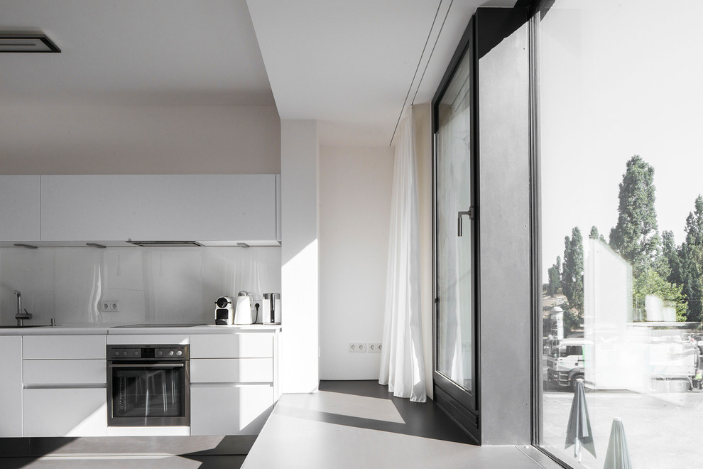 Студия в Берлине