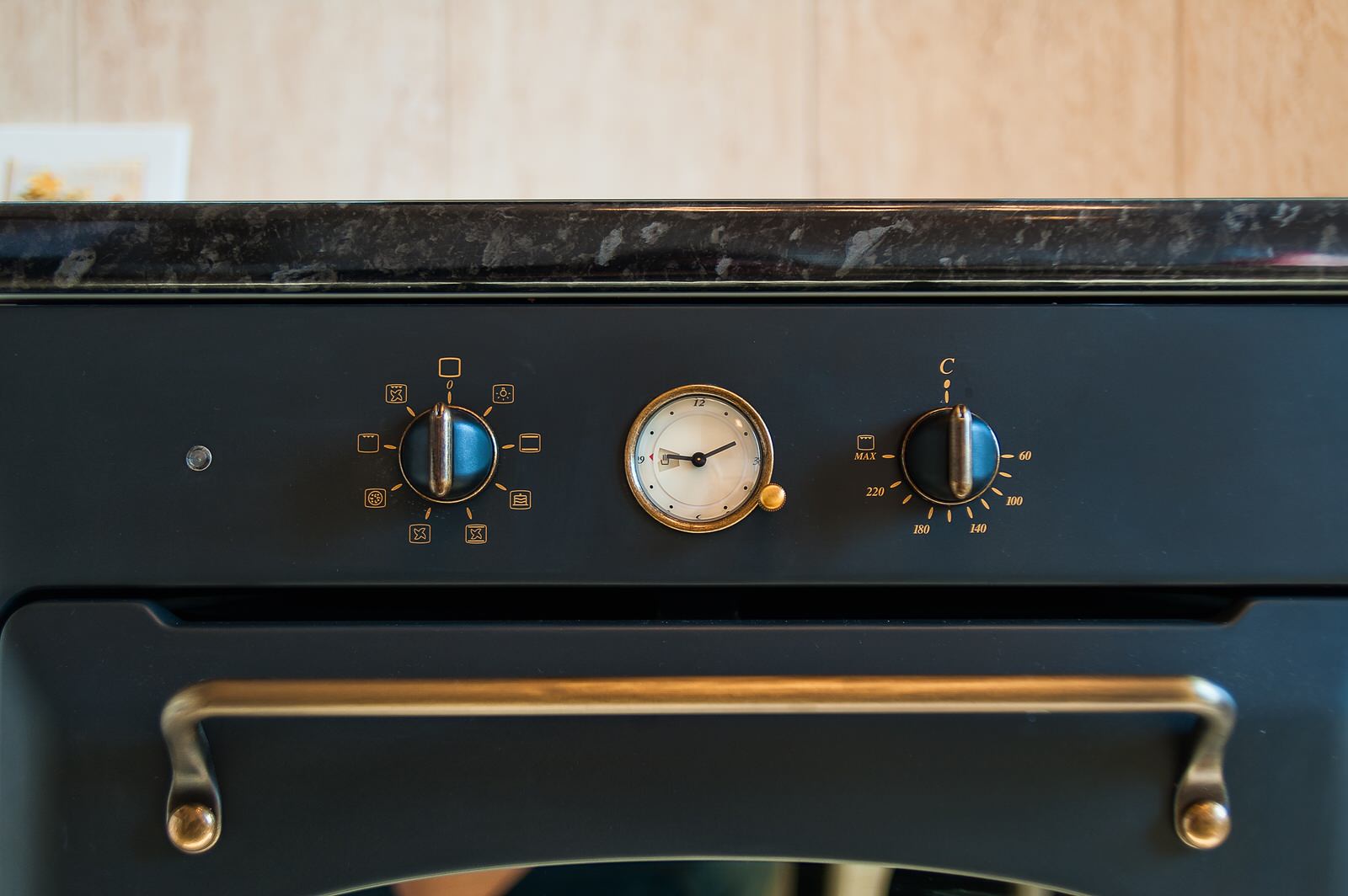 Дизайн и ремонт квартиры в Изумрудом