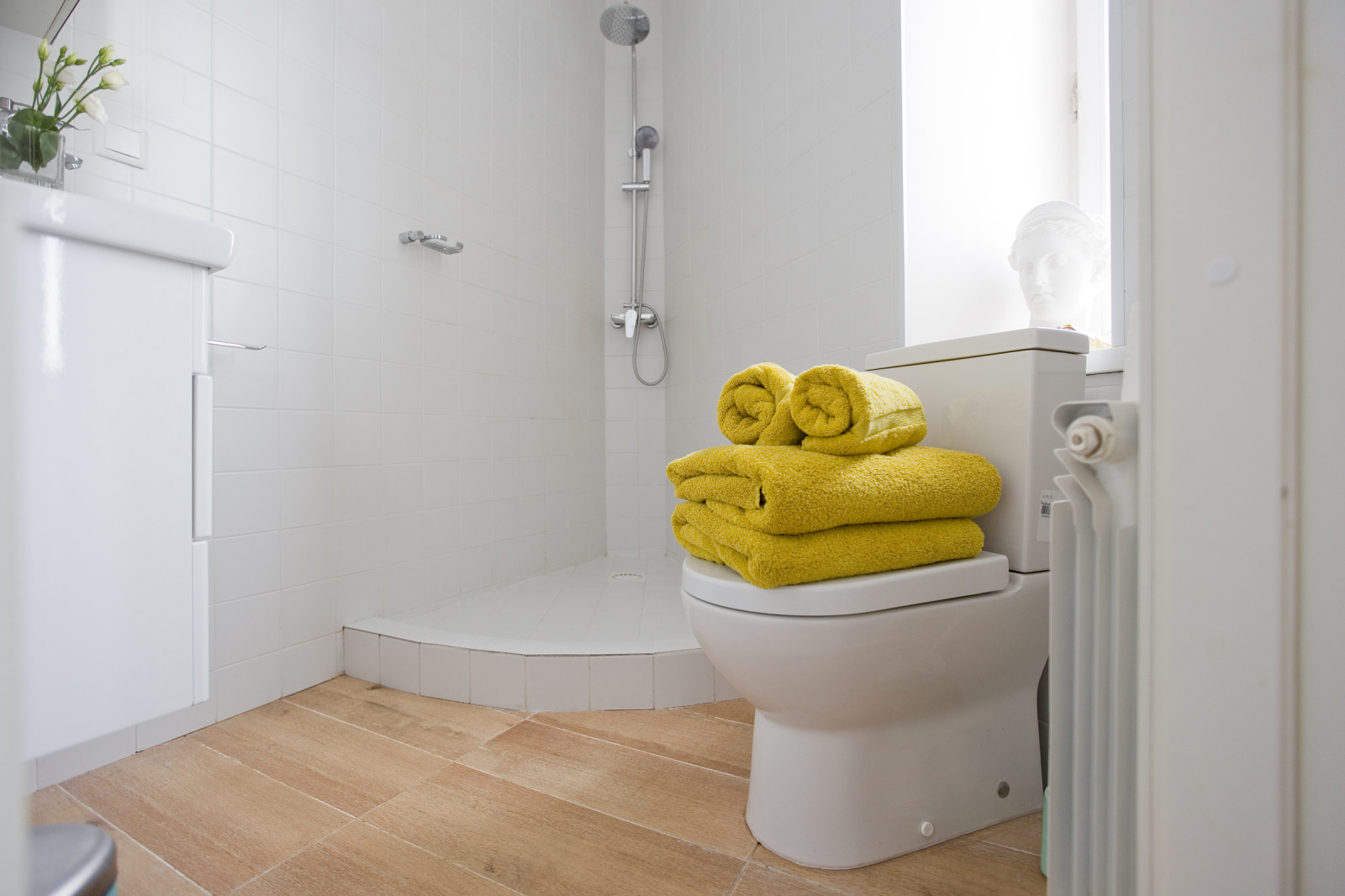 Светлая квартира-студия