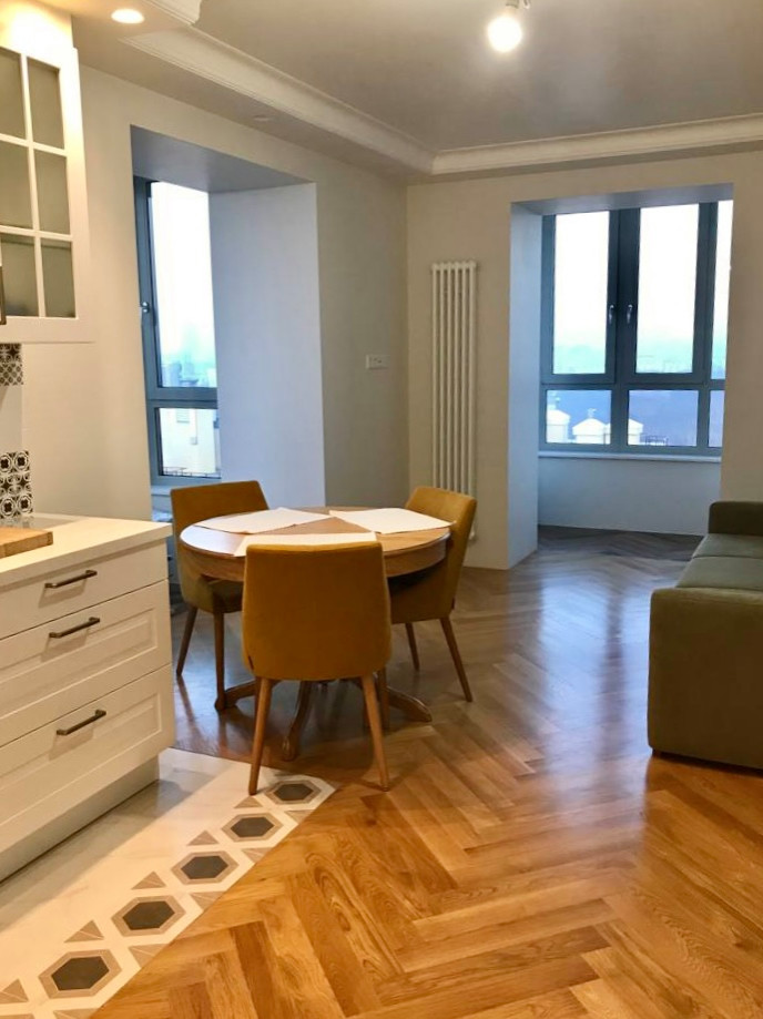 Двухкомнатная квартира в светлых тонах