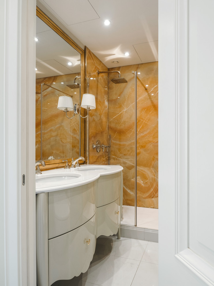 Квартира в центре города с панорамными видами