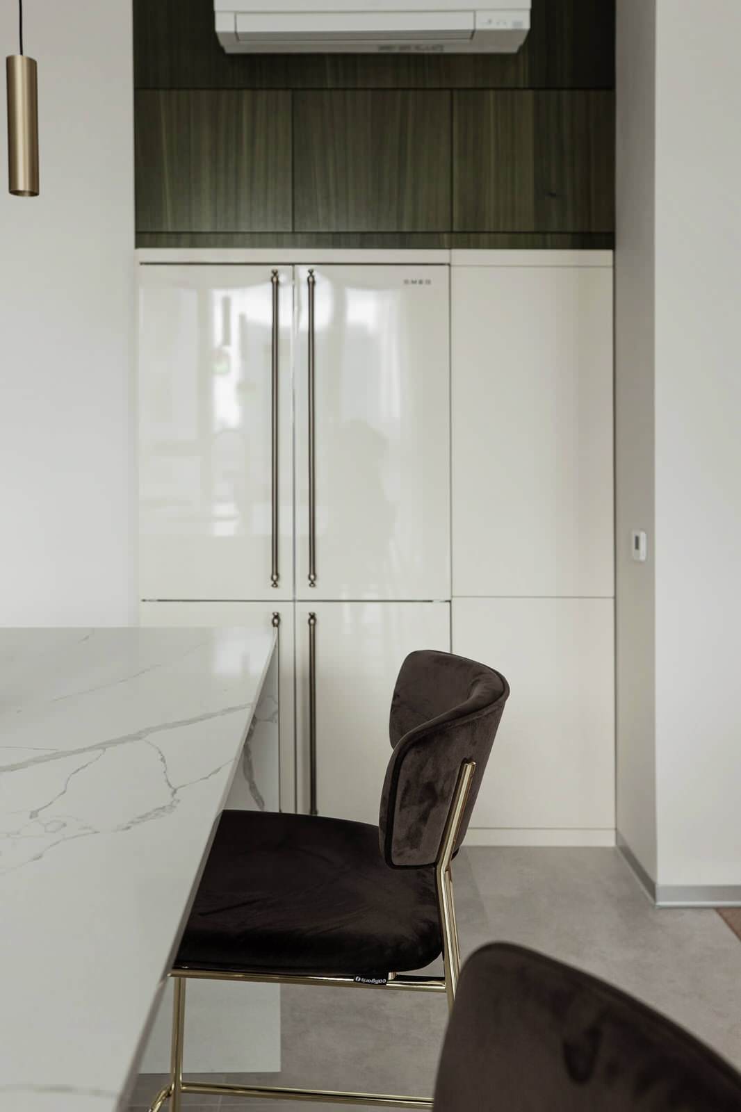 Макаровский 4