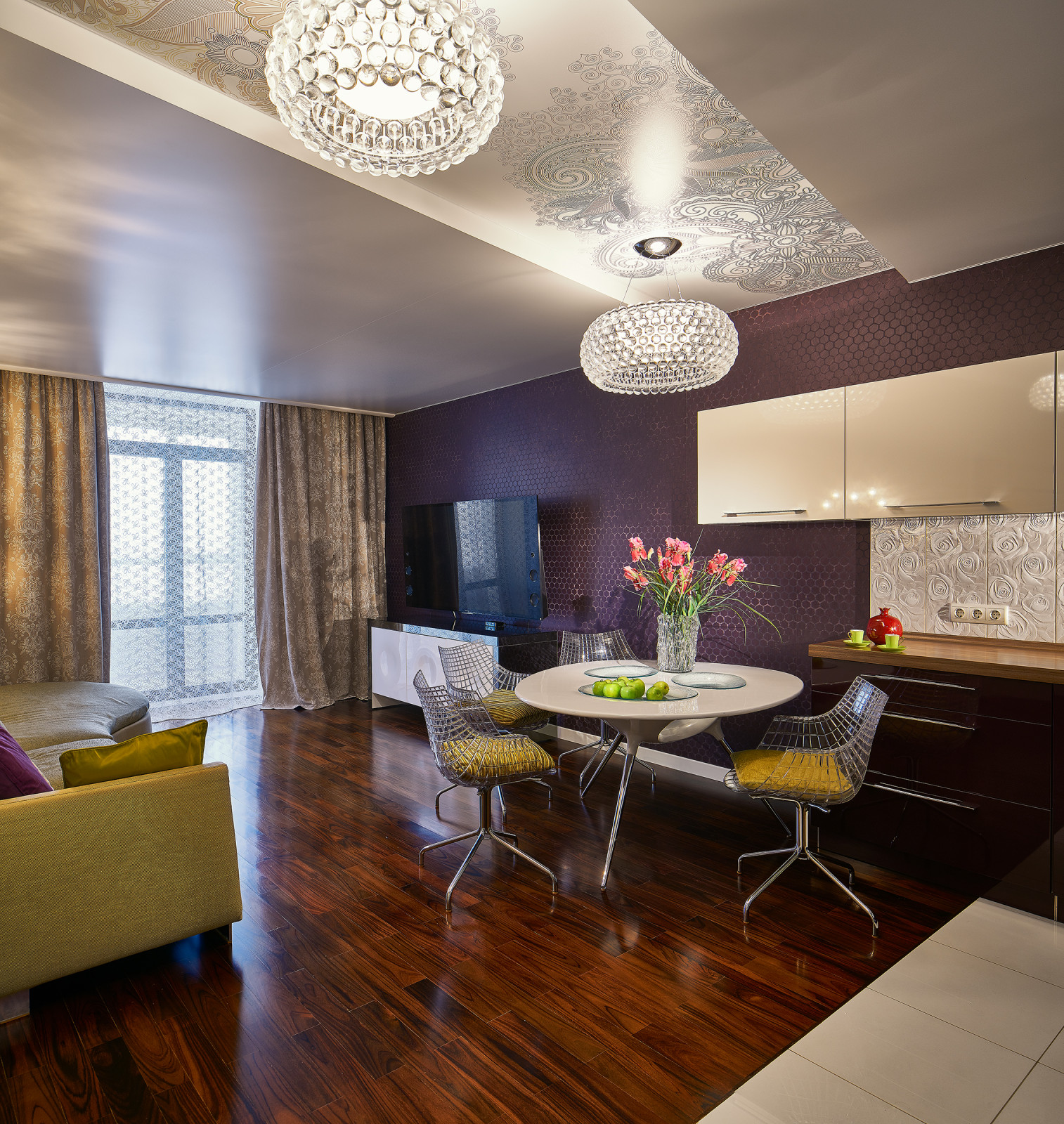 Обложка проекта: Квартира с восточными принтами на потолках