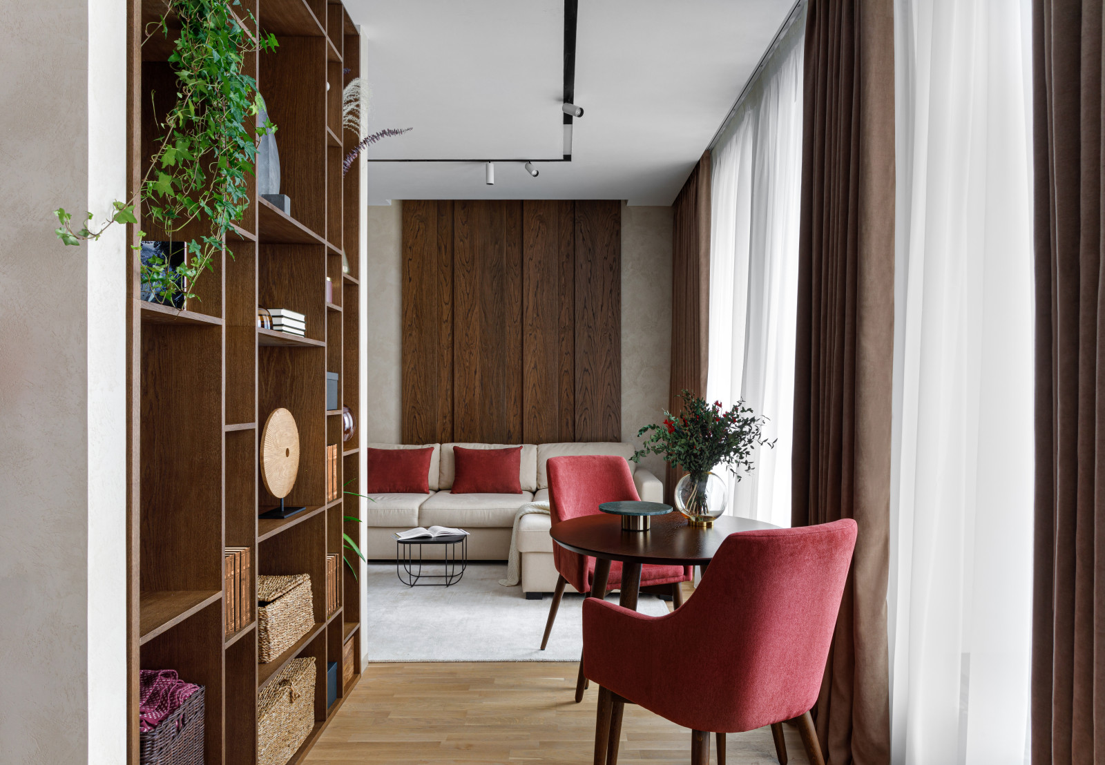 Обложка проекта: ЖК Vander Park, 42м2 для девушки