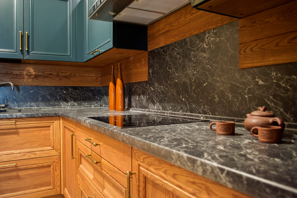 Кухонный гарнитур "Стелла" в сочетании тонов Зеленый антрацит и Корица