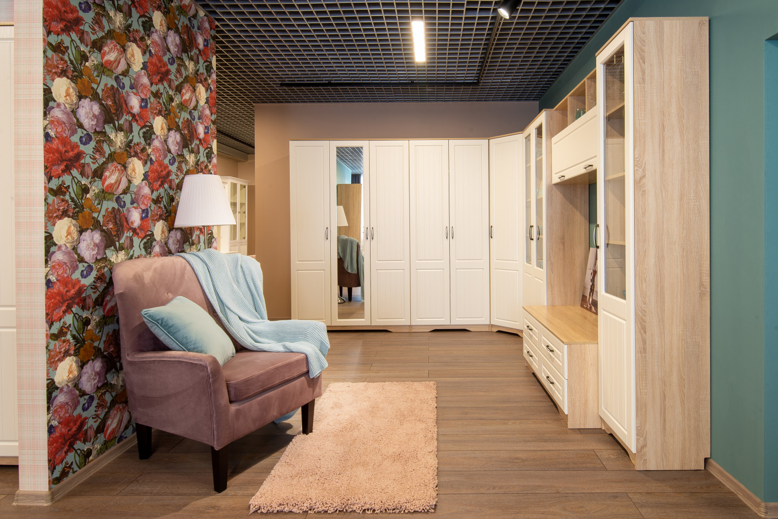 Интерьерная съемка экспозиции мебели в новом  шоу-руме мебельной фабрики SILVA