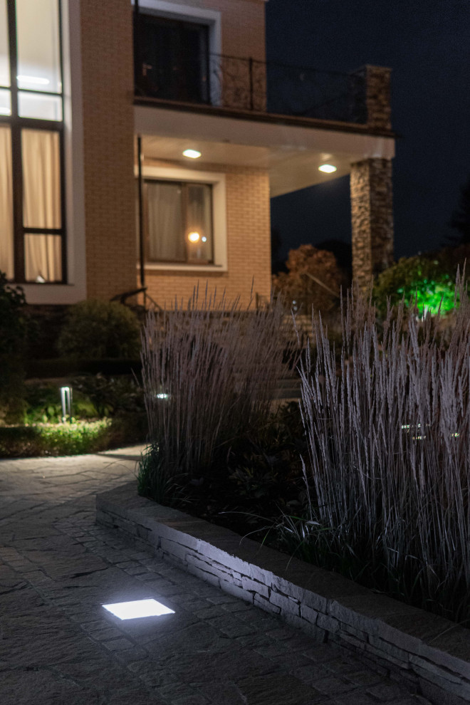 Ночная подсветка сада