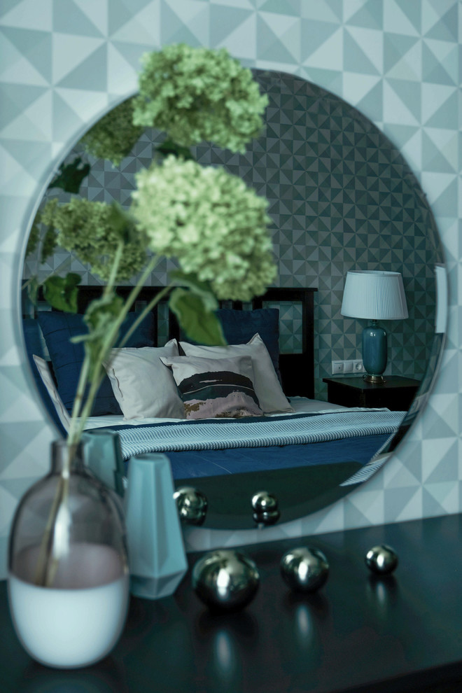 Двухкомнатная квартира для молодой девушки