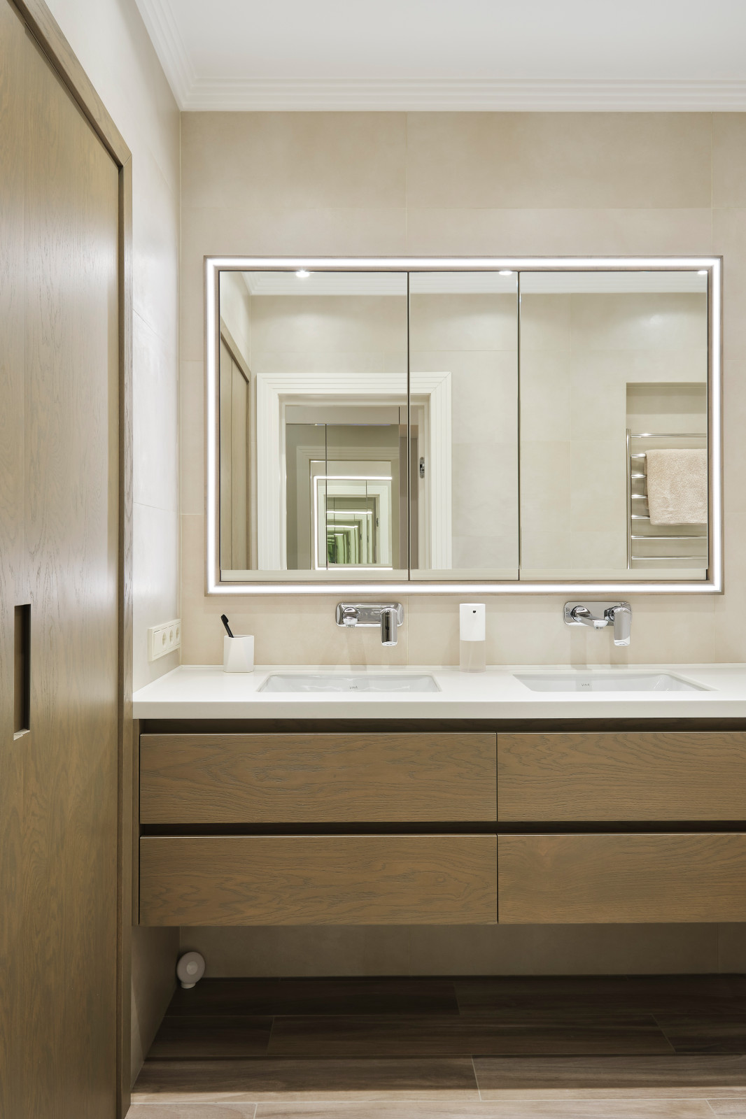 Обложка проекта: Ванная Эрвье