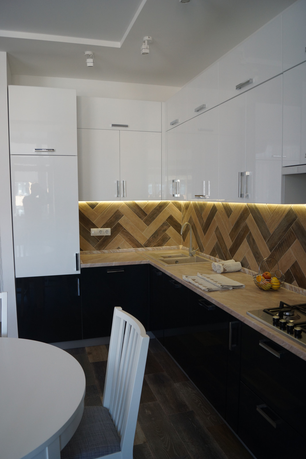 Трешка ЖК Кристал