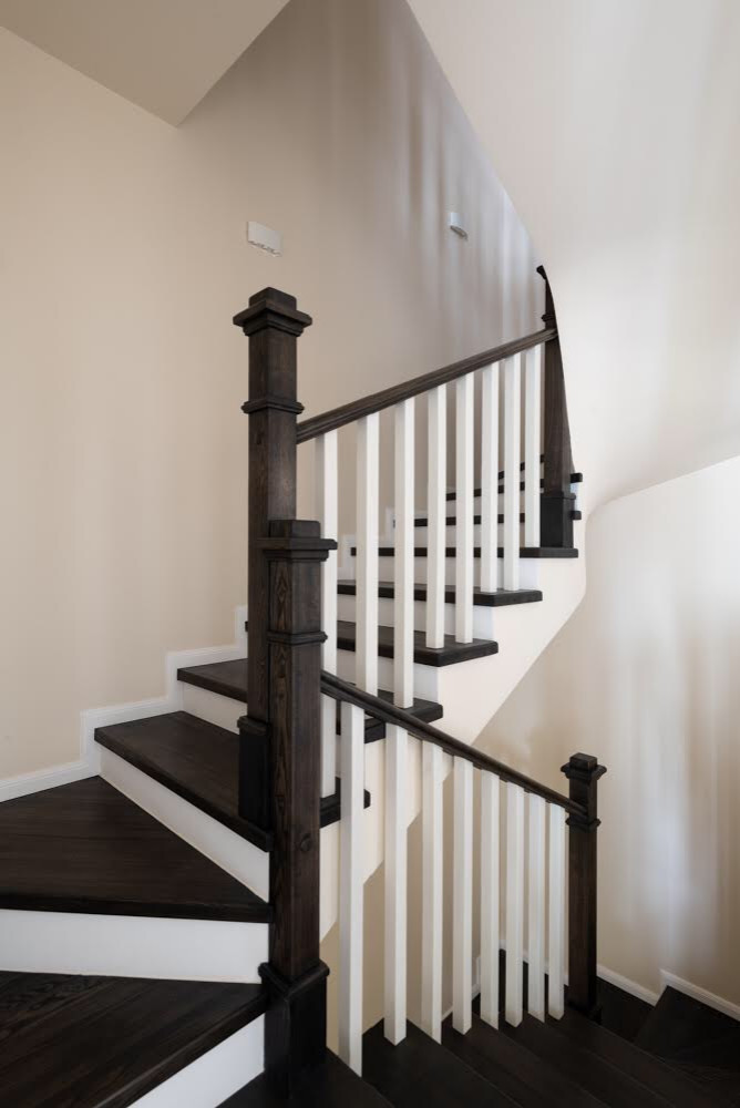 Таунхаус, 2 этажа с мансардой